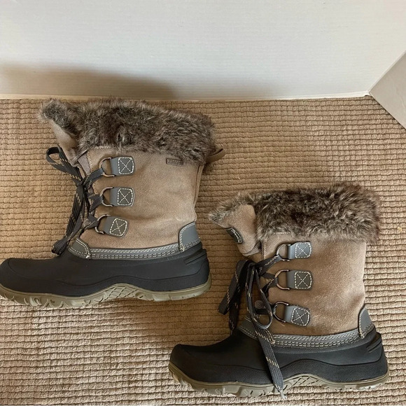 Khombu Women's The Slope Winter Snow Boots (8, Grey) - Picture 8 of 14